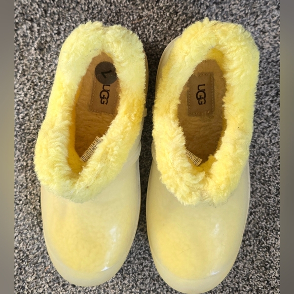UGG RAINCLOUD CANARY WATERPROOF RUBBER RAIN BOOTS US 7 / EU 38 / UK 5 - Picture 4 of 10